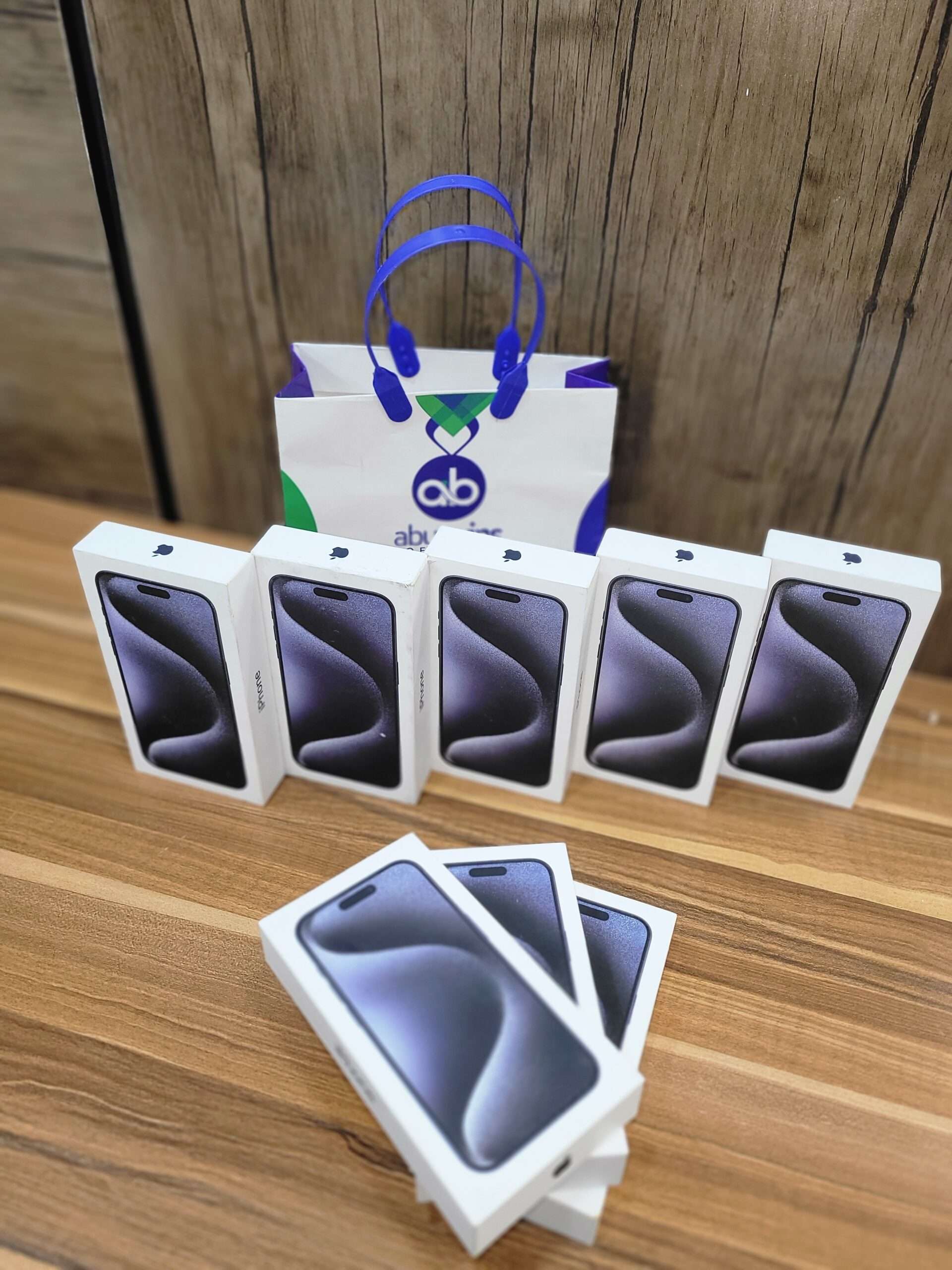 iPhone 15 Pro Max - Image 6